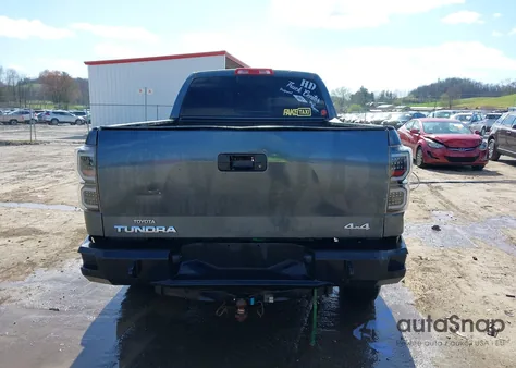 2008 Toyota Tundra Sr5 5.7L V8 from USA, damaged, VIN 5TBBV541X8S521044